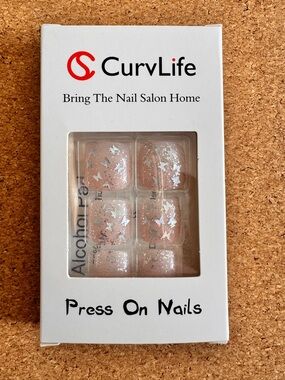 (NWOT) CurvLife Toenails - Butterflies